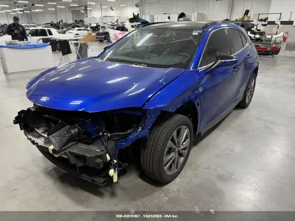 JTHYBJAH1S2016270 2025 LEXUS UX - Image 2