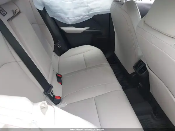 JTHYBJAH3S2005092 2025 LEXUS UX - Image 8