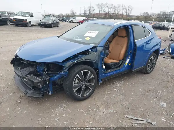 JTHYBJAH5S2015008 2025 LEXUS UX - Image 2