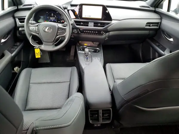 JTHYBJAH5S2015641 2025 LEXUS UX - Image 8