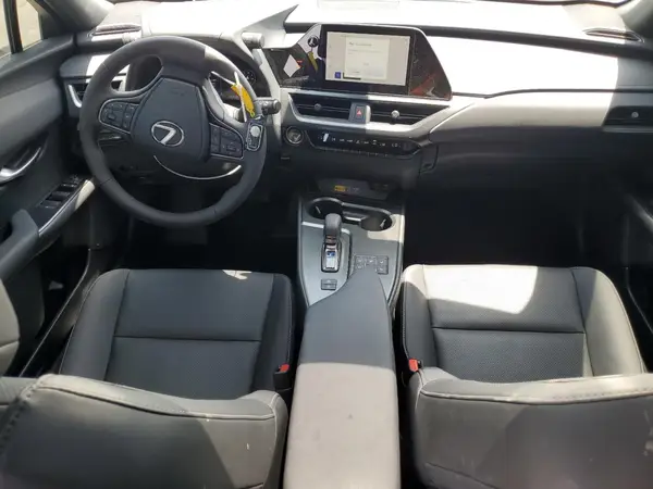 JTHYBJAH5S2024260 2025 LEXUS UX - Image 8