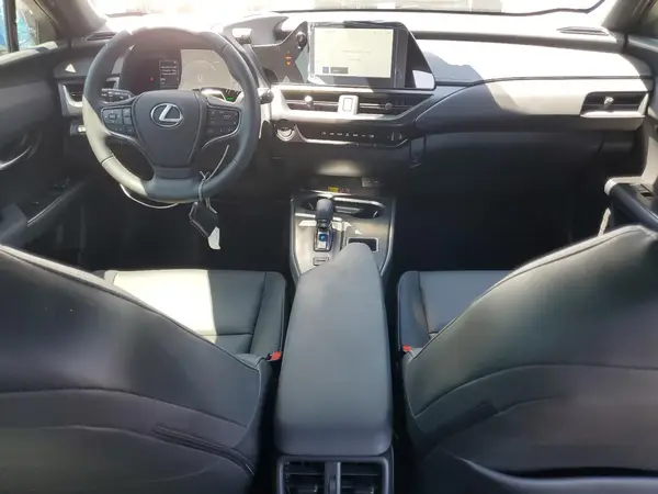 JTHYBJAH7S2018427 2025 LEXUS UX - Image 8