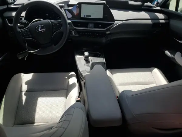 JTHYBJAH7S2022414 2025 LEXUS UX - Image 8