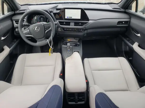 JTHYBJAH7S2027905 2025 LEXUS UX - Image 8