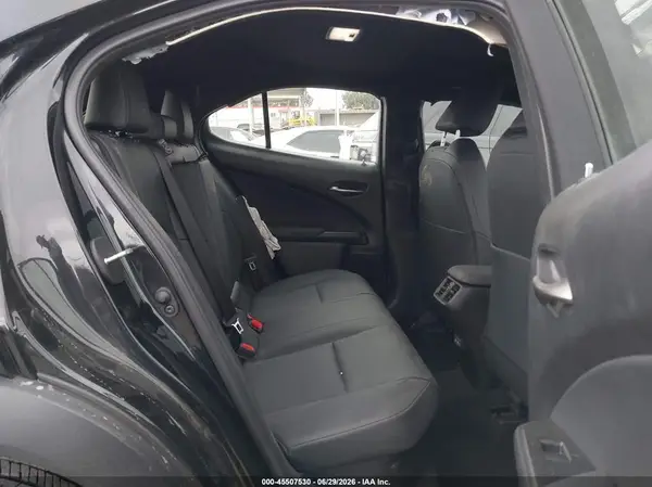 JTHYBJAH9S2017747 2025 LEXUS UX - Image 8