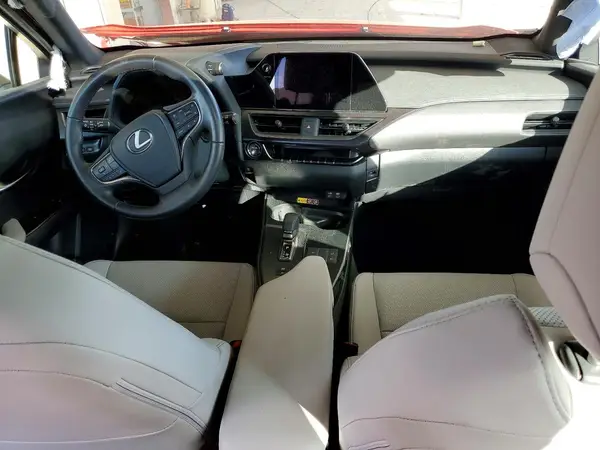 JTHYBJAHXS2010015 2025 LEXUS UX - Image 8