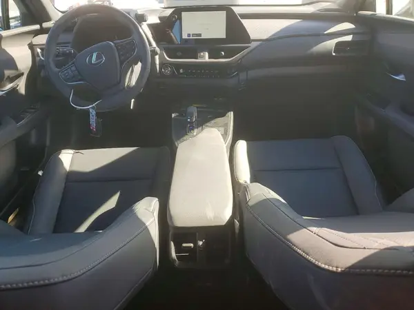 JTHYBJAHXS2027669 2025 LEXUS UX - Image 8