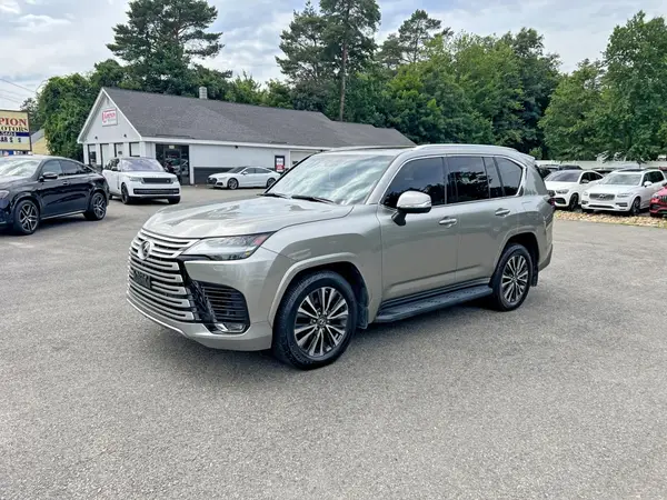 JTJAB7CX1P4024534 2023 LEXUS LX - Image 2