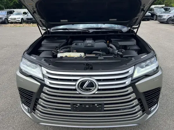 JTJAB7CX1P4024534 2023 LEXUS LX - Image 8