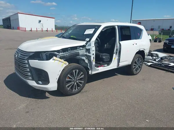 JTJAB7CX8S4071195 2025 LEXUS LX - Image 2