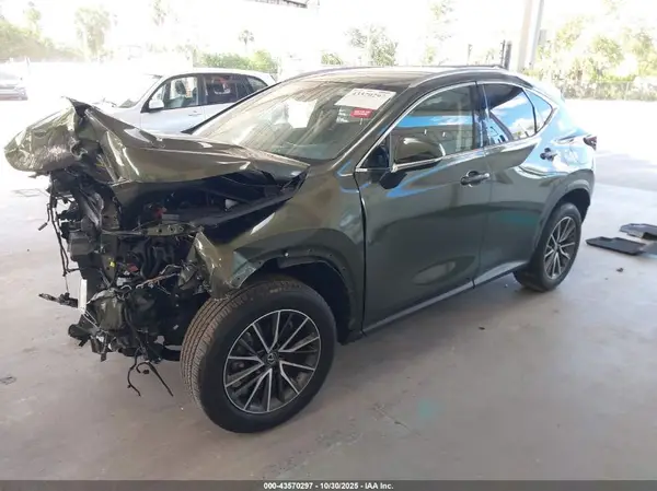 JTJADCAZ7N2000996 2022 LEXUS NX - Image 2