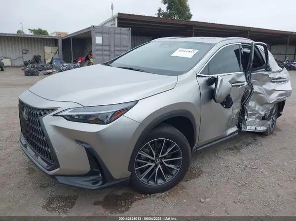 JTJAKCEZ3N5003098 2022 LEXUS NX - Image 2
