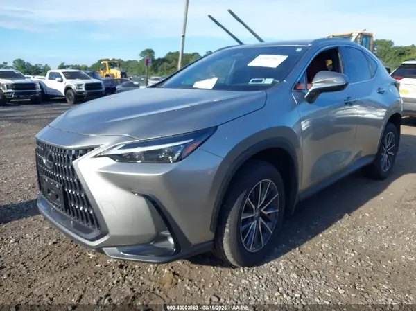 JTJAKCEZ3R2038845 2024 LEXUS NX - Image 2