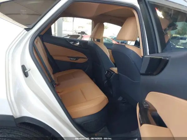 JTJAKCEZ4N5004616 2022 LEXUS NX - Image 8