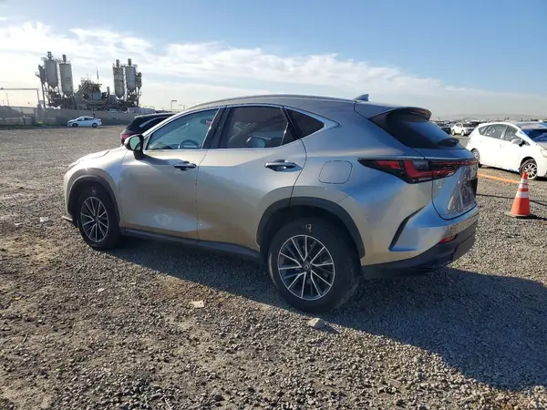 JTJAKCEZ8N5005090 2022 LEXUS NX - Image 2