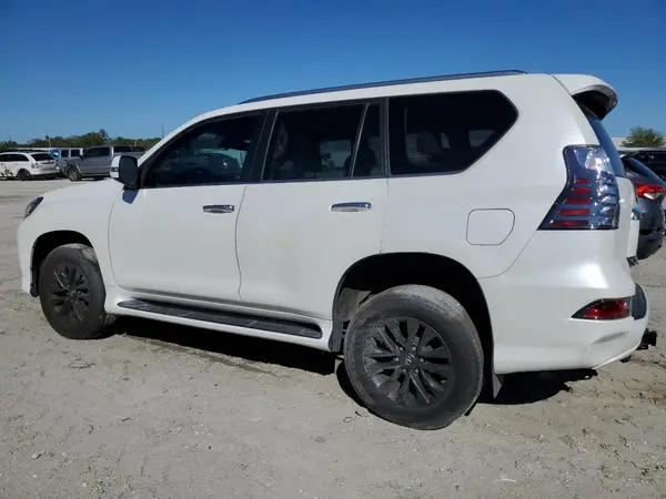 JTJAM7BX0L5256395 2020 LEXUS GX - Image 2