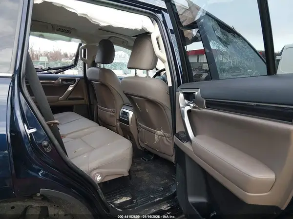 JTJAM7BX0M5285381 2021 LEXUS GX - Image 8