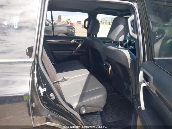 JTJAM7BX0M5293156 2021 LEXUS GX - Image 8
