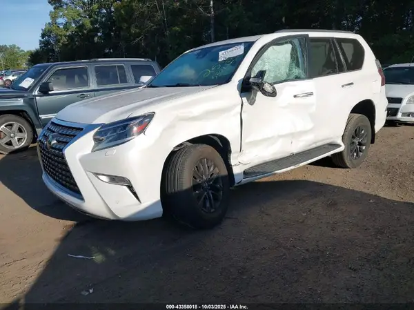 JTJAM7BX0M5294159 2021 LEXUS GX - Image 2