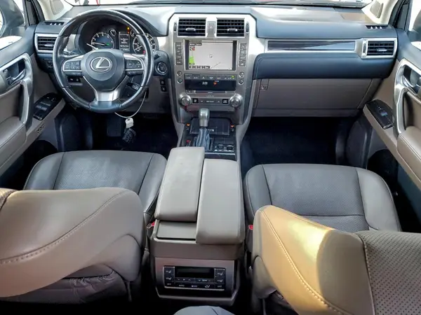 JTJAM7BX1M5273644 2021 LEXUS GX - Image 8