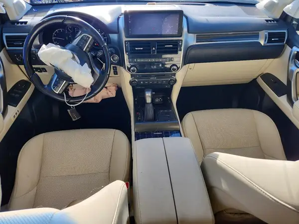 JTJAM7BX1N5327848 2022 LEXUS GX - Image 8