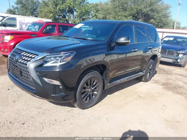 JTJAM7BX1N5335352 2022 LEXUS GX - Image 2