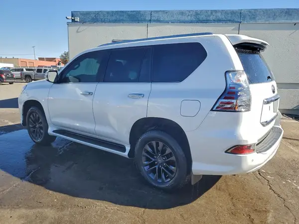 JTJAM7BX1N5337733 2022 LEXUS GX - Image 2