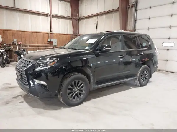 JTJAM7BX1P5354390 2023 LEXUS GX - Image 2