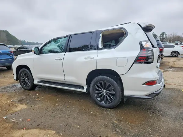 JTJAM7BX1P5367706 2023 LEXUS GX - Image 2