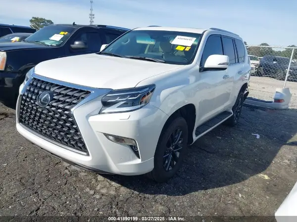 JTJAM7BX1P5379709 2023 LEXUS GX - Image 2