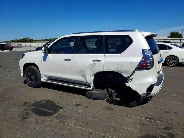 JTJAM7BX1P5382397 2023 LEXUS GX - Image 2