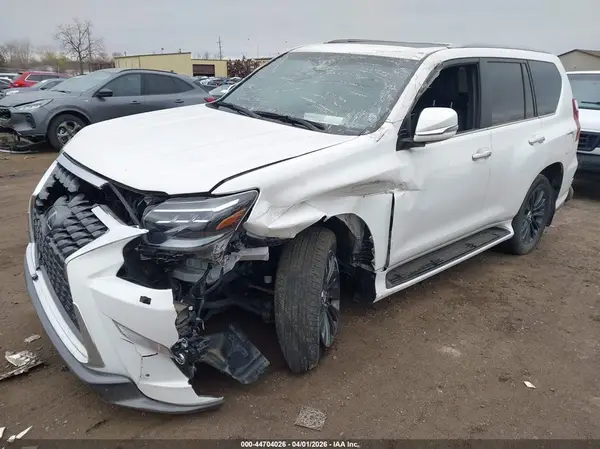 JTJAM7BX2L5250209 2020 LEXUS GX - Image 2