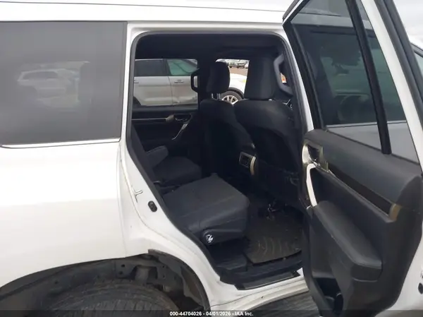JTJAM7BX2L5250209 2020 LEXUS GX - Image 8