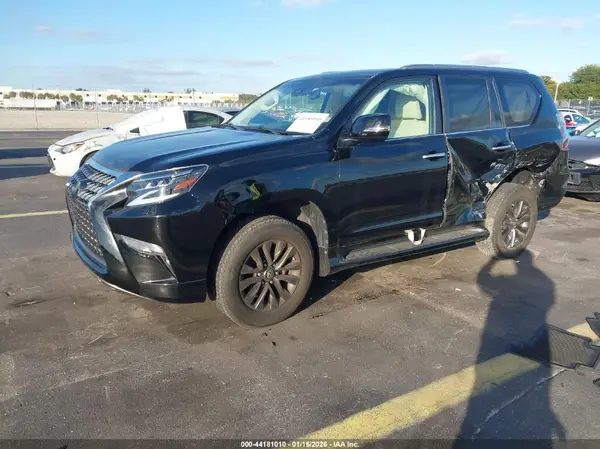 JTJAM7BX2L5264966 2020 LEXUS GX - Image 2
