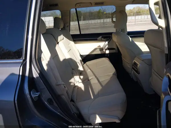 JTJAM7BX2M5277640 2021 LEXUS GX - Image 8