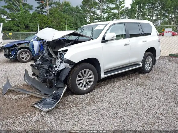 JTJAM7BX2M5279677 2021 LEXUS GX - Image 2