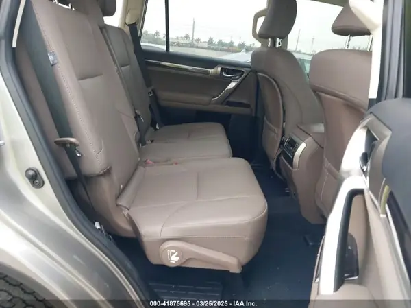 JTJAM7BX2M5298598 2021 LEXUS GX - Image 8