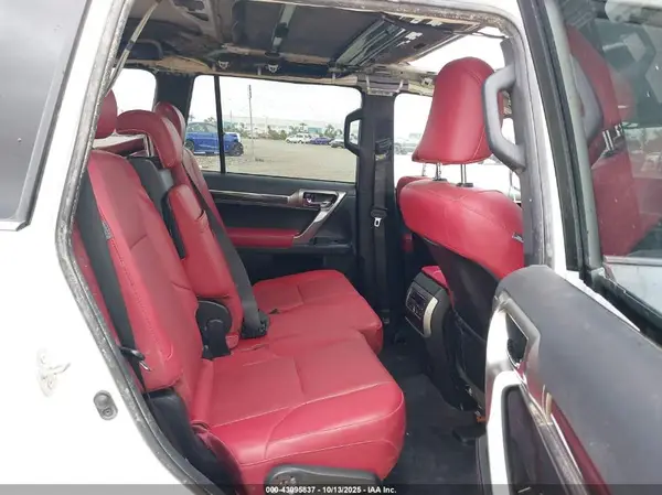 JTJAM7BX2N5316731 2022 LEXUS GX - Image 8