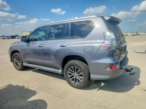 JTJAM7BX2N5335506 2022 LEXUS GX - Image 2
