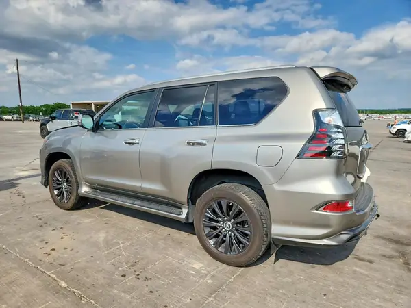 JTJAM7BX2P5351126 2023 LEXUS GX - Image 2
