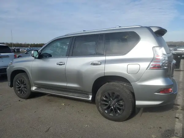 JTJAM7BX2P5364264 2023 LEXUS GX - Image 2