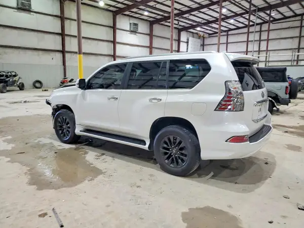JTJAM7BX3L5242751 2020 LEXUS GX - Image 2