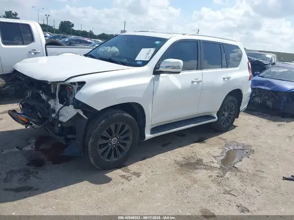 JTJAM7BX3L5246847 2020 LEXUS GX - Image 2