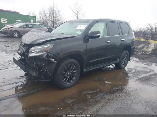 JTJAM7BX3L5250395 2020 LEXUS GX - Image 2