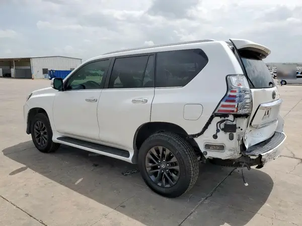 JTJAM7BX3L5258643 2020 LEXUS GX - Image 2