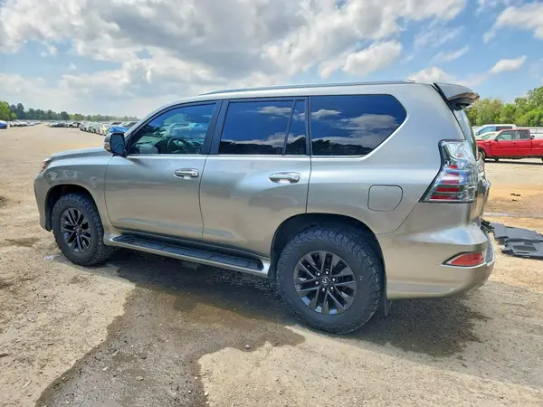 JTJAM7BX3L5262417 2020 LEXUS GX - Image 2