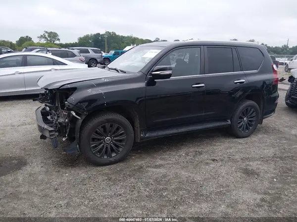 JTJAM7BX3M5268218 2021 LEXUS GX - Image 2