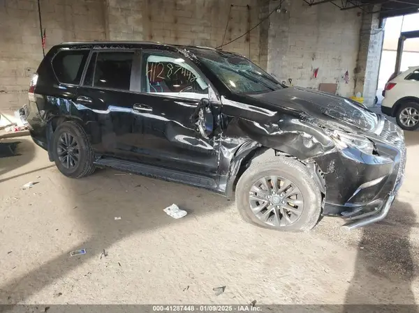 JTJAM7BX3M5271636 2021 LEXUS GX - Image 1