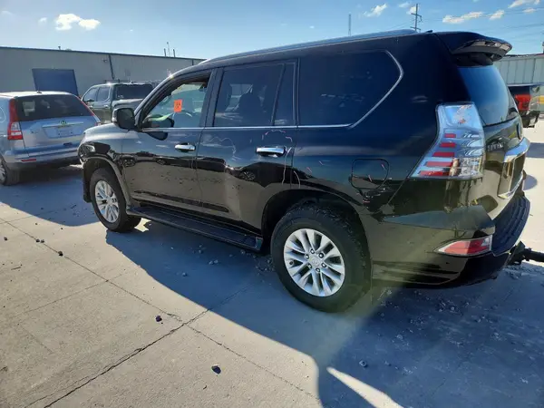JTJAM7BX3M5280479 2021 LEXUS GX - Image 2