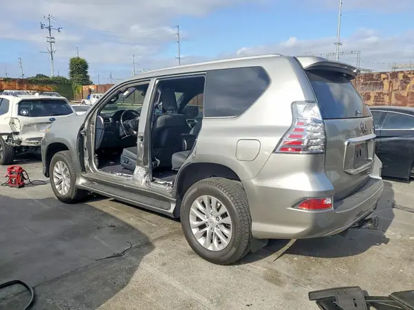 JTJAM7BX3M5298111 2021 LEXUS GX - Image 2
